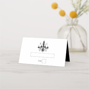Elegant Black White Chandelier Monogram Bröllop Placeringskort