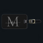 Elegant Black White Monogram Script Namn Snyggt Bagagebricka<br><div class="desc">Elegant Black White Monogram Namn Snyggt Bag Märkre</div>