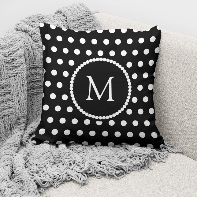 Elegant Black White Polka dots Monogram Kudde (Skapare uppladdad)