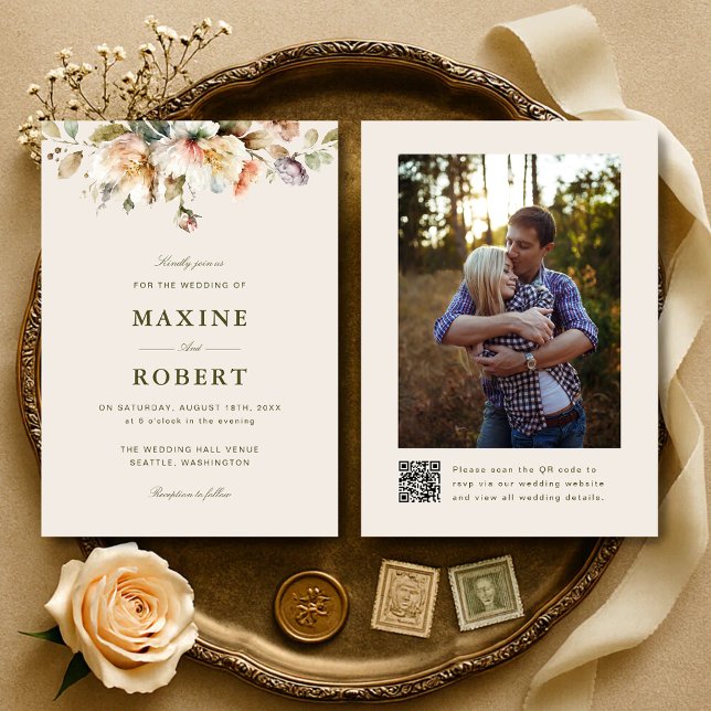 Elegant Blommig Botanisk QR-kod Foto Bröllop Inbjudningar (Elegant floral botanical QR code photo wedding invitation with timeless botanical charm.)