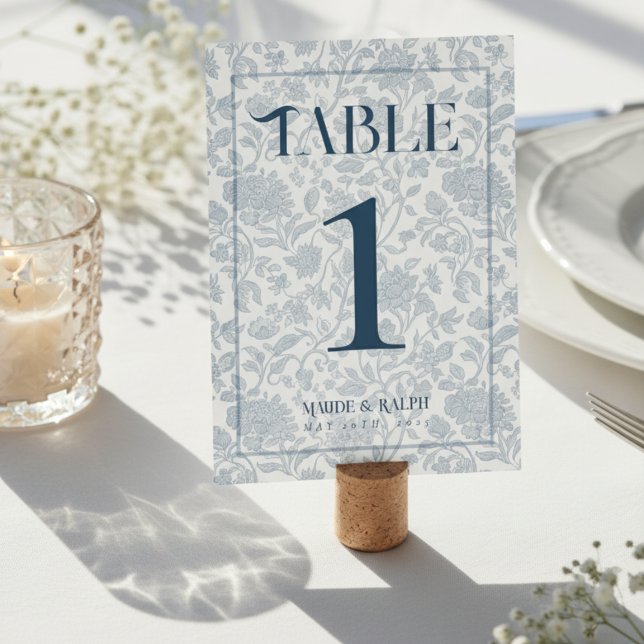 Elegant Blommig Toile Script Blå Bröllop  Bordsnummer (Guide guests to their seats using these Elegant Floral Toile Script Blue Wedding Table Number! )
