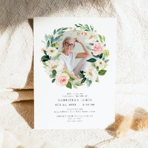 Elegant  Blommigt Firande i livets begravning Inbjudningar