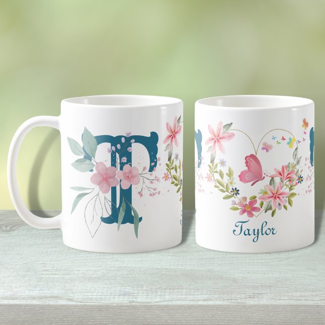Elegant Blommigt för vattenfärg Butterfly Monogram Kaffemugg (Skapare uppladdad)
