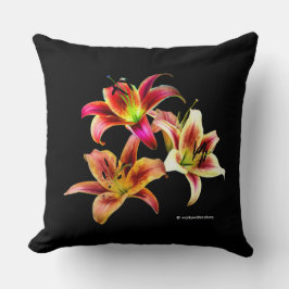 Elegant Blommigt Gult Rosa  Daylilies Flowers Kudde