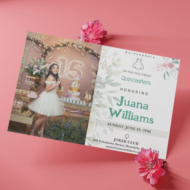 Elegant Blommigt Quinceañera-inbjudningar med foto Inbjudningar (Elegant Floral Quinceañera Invitations with Photos)