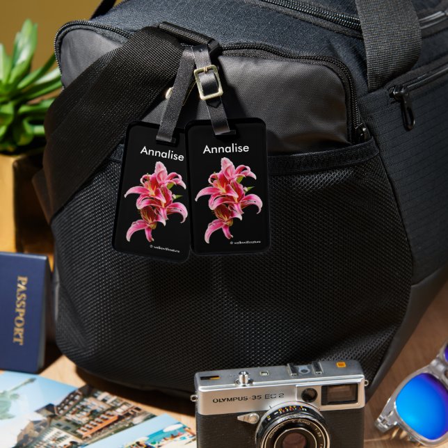 Elegant Blommigt Rosa Oriental Lilies Bagagebricka (Fram & Baksida)