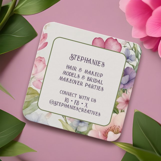 Elegant Blommigt Vattenfärgat Trendig Feminin Rosa Fyrkantigt Visitkort (Spring aesthetic watercolor floral business card for creative services, unique square shape)