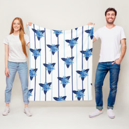 Elegant blommönster monokromatisk blått rand fleecefilt