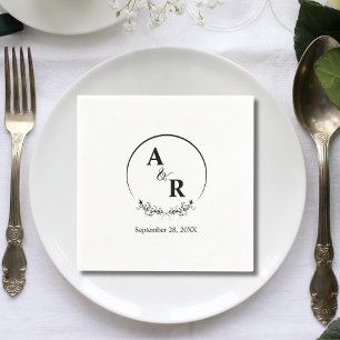 Elegant blomsterkrans med lagerblad vigselinitiale pappersservett