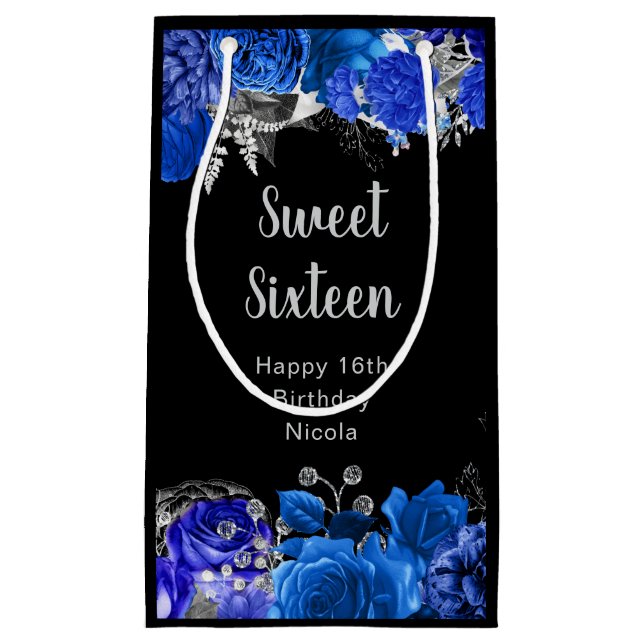 Elegant Blue and Silver Flowers Sweet Sixteen (Framsidan)