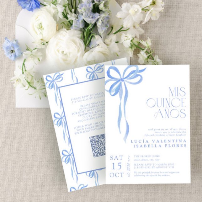 Elegant Blue Bow QR Mis Quince Años Quinceañera Inbjudningar (Skapare uppladdad)