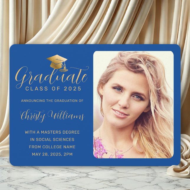 Elegant Blue Guld Script Photo College Graduation Meddelande (Royal Blue and Gold Photo Graduation Announcement for College Grads)