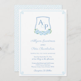 Elegant Blue Hydrangea Monogram Vapensköld Bröllop Inbjudningar