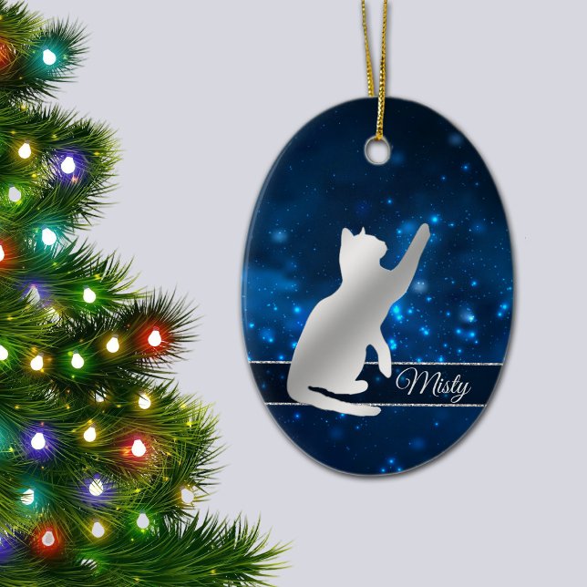 Elegant Blue Ljus Silver Silhouette Playful Cat Julgransprydnad Keramik (Skapare uppladdad)