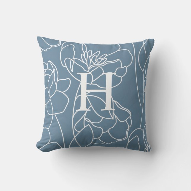 Elegant Blue Modern Wildflower Monogram Name Kudde (Framsida)