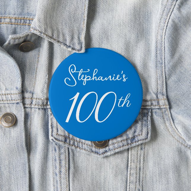 Elegant Blue Monogram 100:e Födelsedagsfesten Knapp (In Situ)