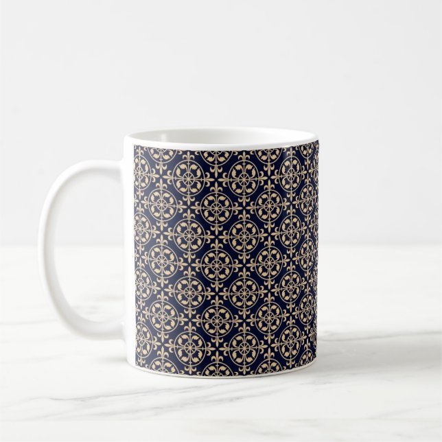 Elegant Blue Mugg med Intricate Mönster Design" (Vänster)