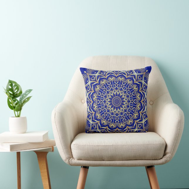 Elegant Blue och Guld Mandala Boho Kudde (Stol)