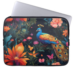 Elegant Blue och Guld Peacock i Rosa Garden Laptop Fodral