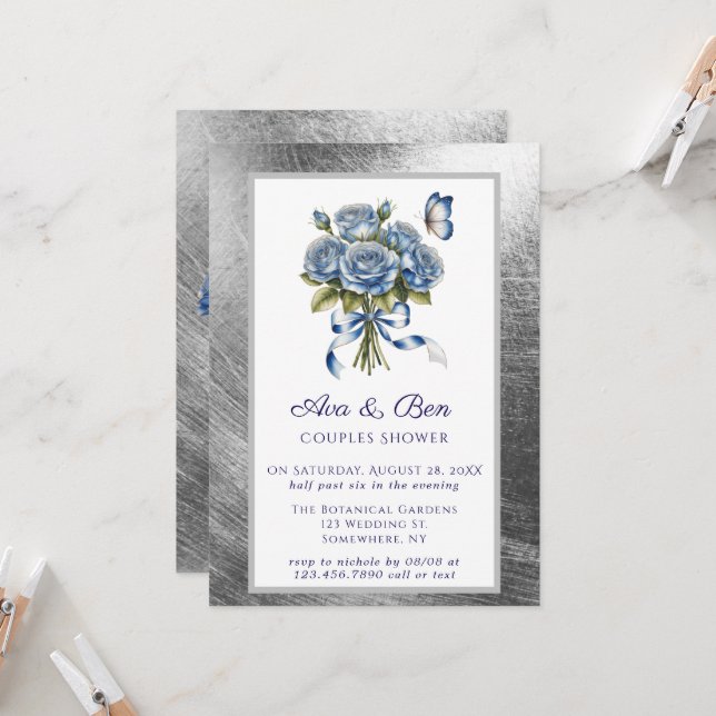 Elegant Blue Roses Butterfly Silver Couples Shower Inbjudningar (Fram/Back In Situ)
