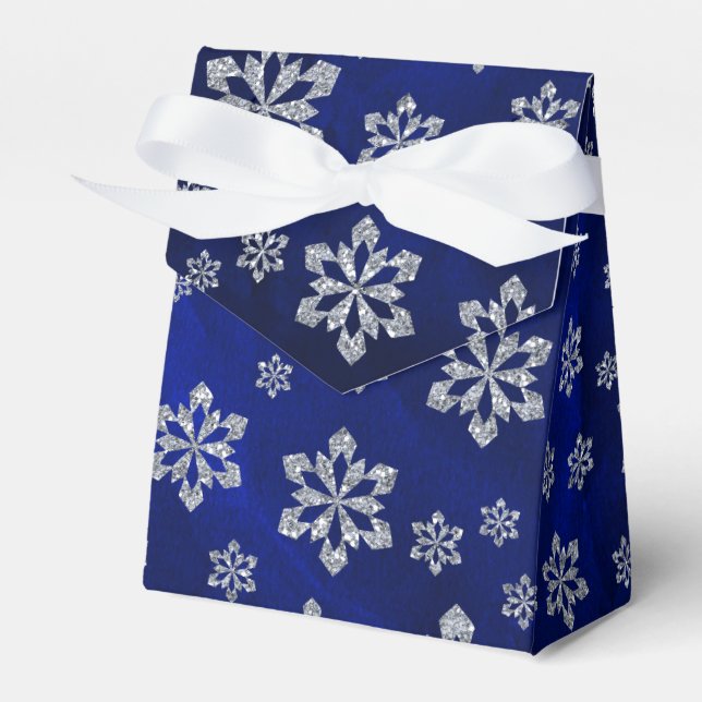 Elegant Blue Silver Snowflake Personlig Presentaskar (Framsidan Sidan)