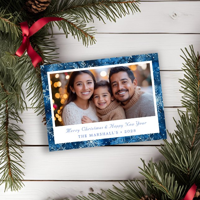 Elegant Blue Snöflingor Helgdag Photo Julkort (Elegant Blue Vintage Inspired Holiday Photo Card)