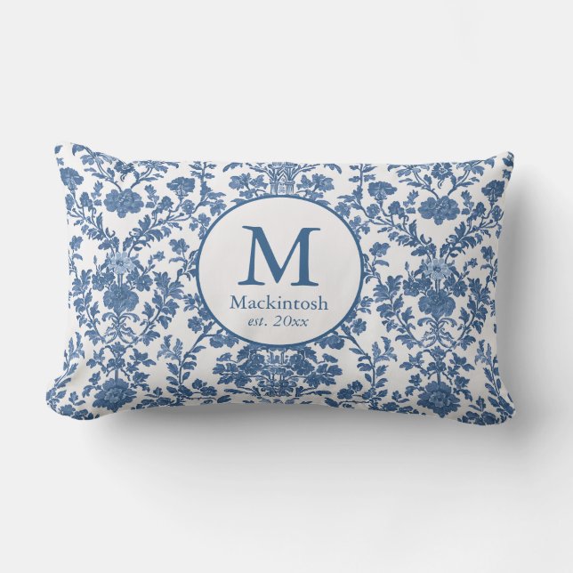 Elegant Blue Toile Monogram Lumbar Pillow Lumbarkudde (Framsida)