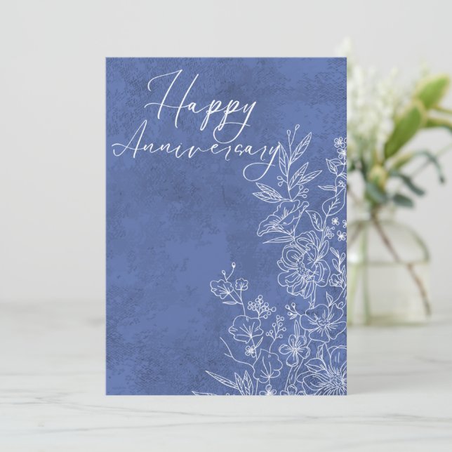Elegant Blue White Blommigt Lycklig-årsdag Julkort (Stående Fram)