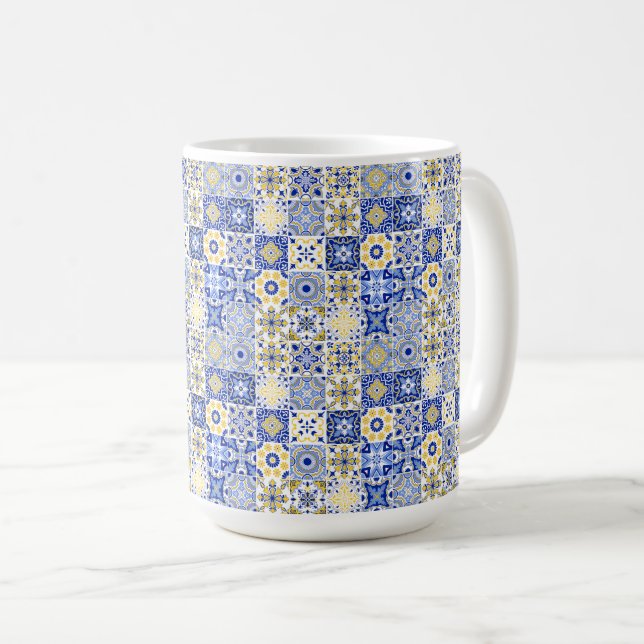 Elegant blue& white Portuguese Azulejo pattern  Kaffemugg (Framsida höger)