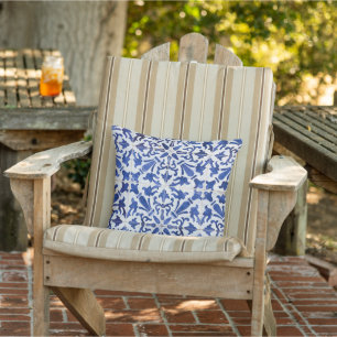 Elegant Blue White Spain Tile Kudde