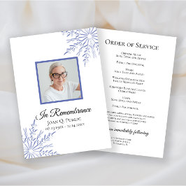Elegant Blue Winter Snöflingor Funeral Service Program