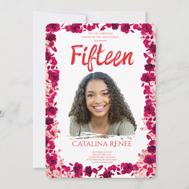 Elegant Blush Blommig Quinceañera Inbjudan (Framsida)