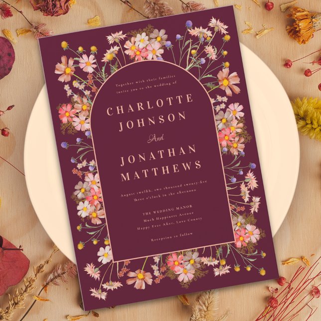 Elegant Boho Blomsterbåge Burgunder Höstbröllop Inbjudningar (Boho chic wildflower arch burgundy burnt orange fall wedding invitation )