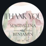 Elegant Boho Desert liggande Cactus Bröllop Runt Klistermärke<br><div class="desc">Modern och elegant bohemian bröllop på grund av ett sydvästligt ökenlandskap med kakti,  i neutralt,  jordnära muterade toner av pinkar,  svin och gröntar.</div>