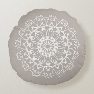 Elegant Boho Neutralt Mandala Art Rund Kudde