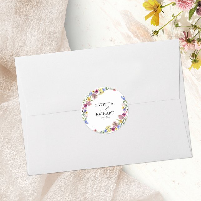 Elegant Boho WildblomBröllop Runt Klistermärke (Skapare uppladdad)