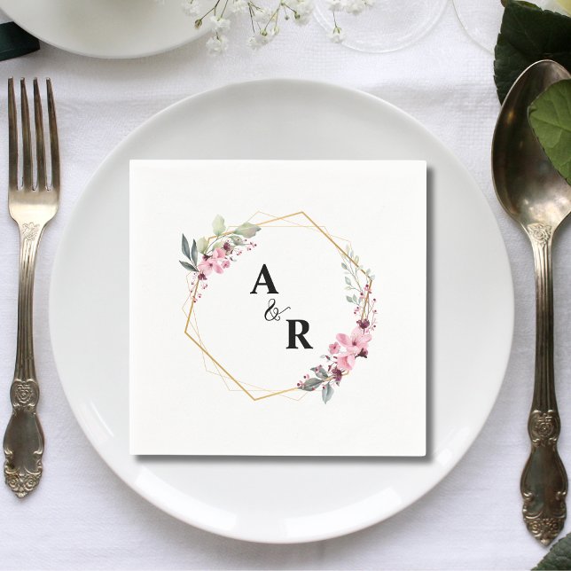Elegant Botanisk Bladmonogram Initial Bröllop Pappersservett (Elegant botanical leaf monogram initial wedding napkins add refined natural charm to receptions.)