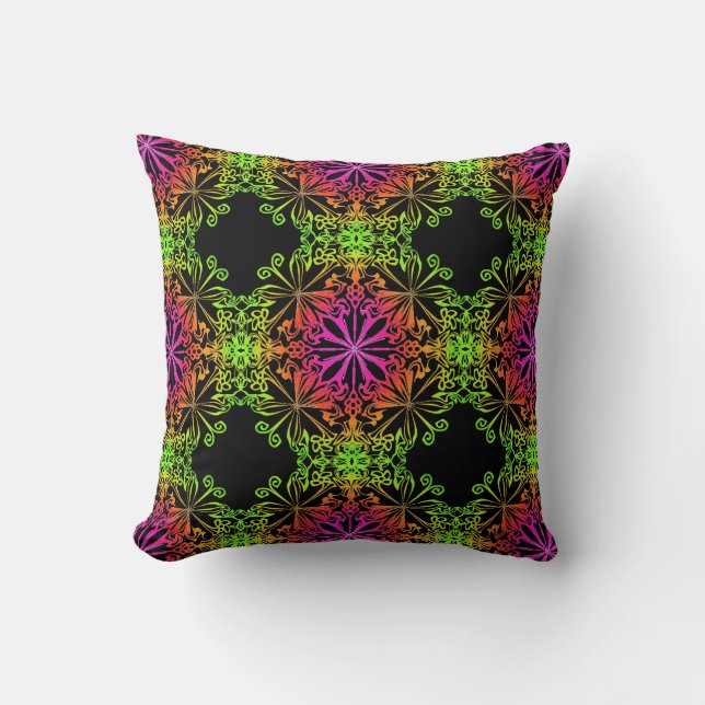 Elegant botaniskt boho-färgat mandala kudde (Framsida)