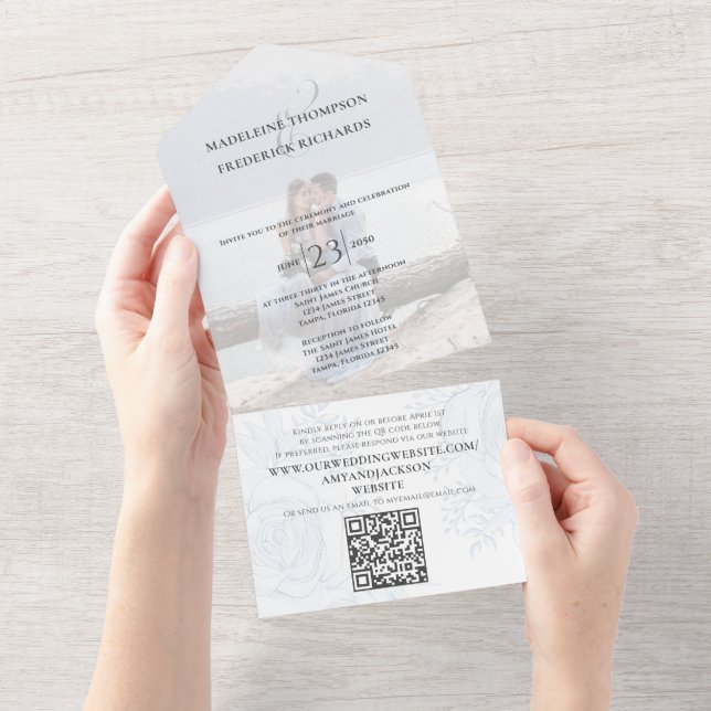 Elegant Botaniskt enkelt Dusty Blue-Blommigt QR-ko (Avrivbar del)