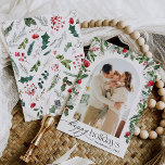 Elegant Botaniskt Glad helg 1-foto Julkort<br><div class="desc">Den här samlingen har vattenfärgade röda blommigtar,  bär och vintergröna med modern och elegant typografi,  med ett botaniskt mönster baksida på vintern.</div>