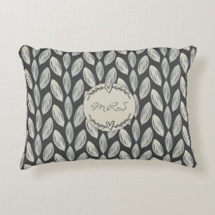 Elegant Braided Löv Mönster Monogram Initialer Prydnadskudde