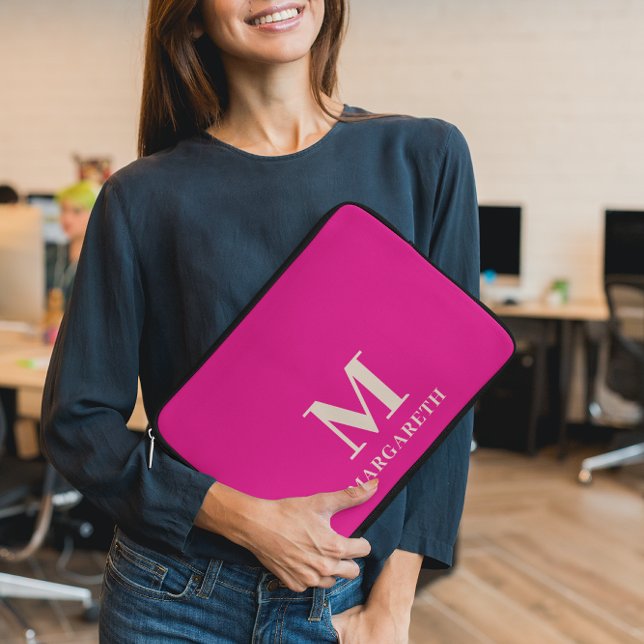 Elegant Bright Rosa Monogram Laptop sleeve (Skapare uppladdad)