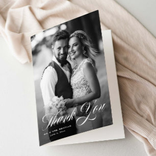 Elegant bröllopsfotografi med script tack kort
