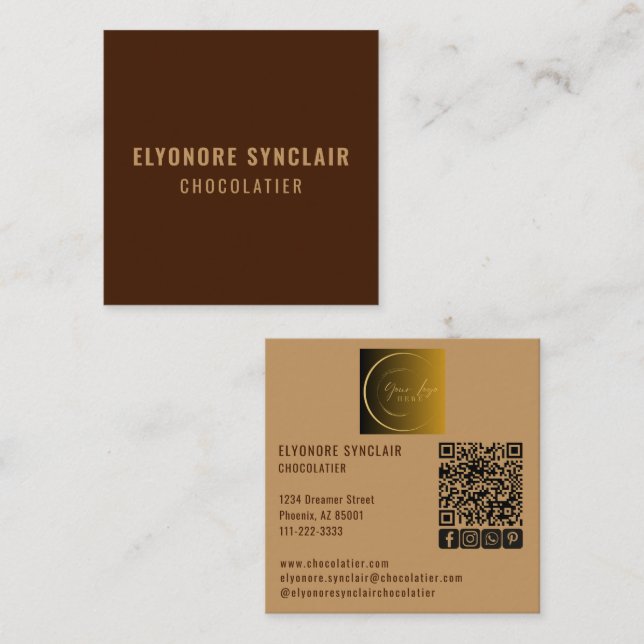 Elegant Brown Chocolatier Social Logo QR Code  Fyrkantigt Visitkort (Fram/baksida)