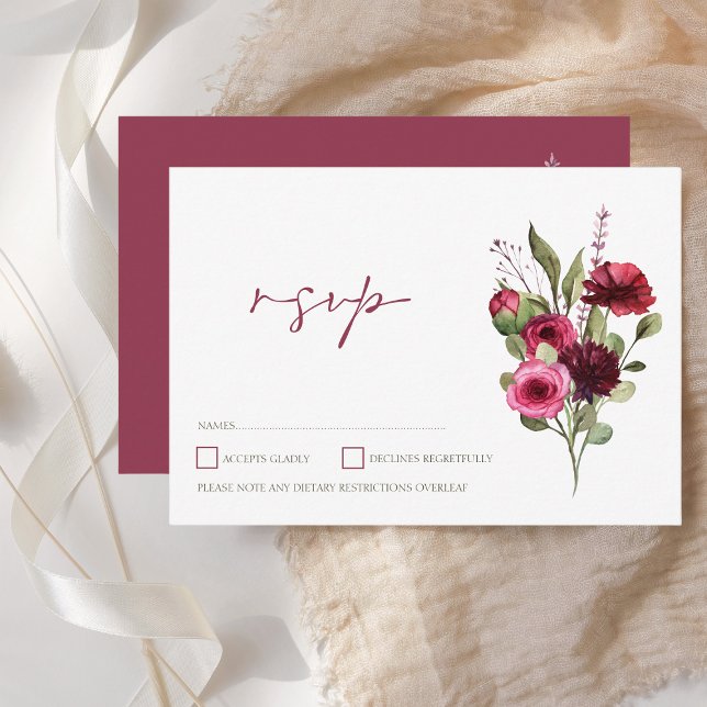 Elegant Burgundy Blommigt Bouquet Bröllop OSA Kort (Elegant Burgundy Floral Bouquet Wedding RSVP Card)