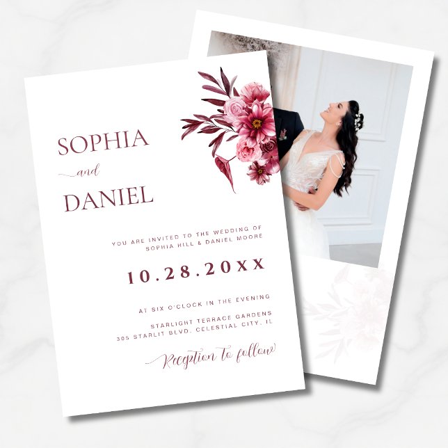 Elegant Burgundy Floral Photo Wedding Invitation  Inbjudningar (Skapare uppladdad)