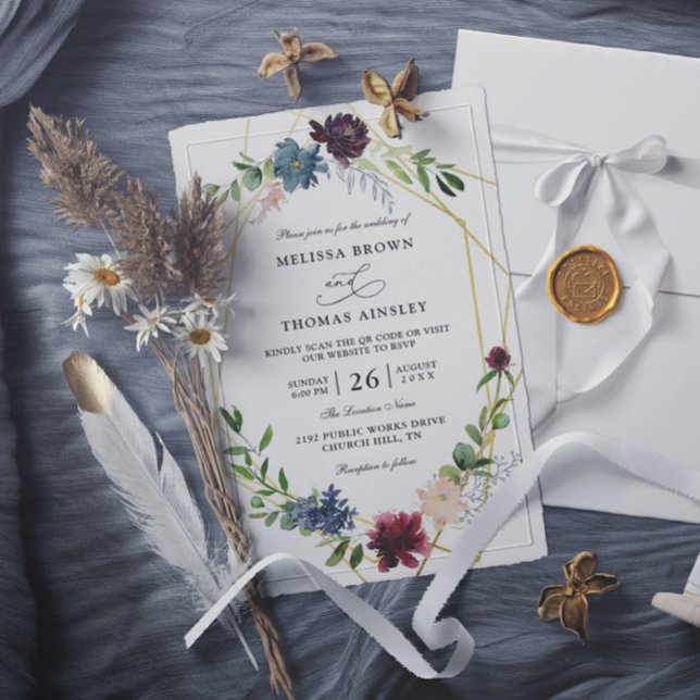 Elegant Burgundy Flowers Budget QR Code Wedding Inbjudningar (Skapare uppladdad)