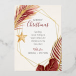 Elegant Burgundy och Guld Beach Tropiska jul<br><div class="desc">Nautical Boutique Co.'s elegant burgundy and guld foil julkort har vattenfärgad maron och guld tropiska grey och accentueras med en söt vattenfärgssäsongsskal. Texten är vismisk handstil parad med modern blocktypografi. Burgundi, guld och grät elfenben påminner om tropiska helgdagar på stranden. Anpassa enkelt all text, inklusive "God jul" och hälsning. #Beachjul...</div>