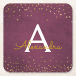 Elegant Burgundy och guldfettkonfetti Monogram Underlägg Papper Kvadrat<br><div class="desc">Monogrammed Faux Metallic Gold Foil Romantic Hearts Confetti Underlägg på Red Burgundy Background som är perfekt för en Modern och Elegant födelsedagsfest,  Bröllop,  Möhippa eller babyskor. Anpassningsbarnas underlägg gör det möjligt att uppdatera namn och börja om.</div>
