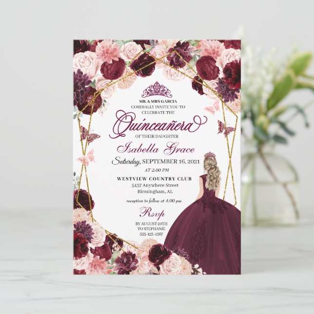 Elegant Burgundy  Rosa Blommigt Quinceanera Inv. Inbjudningar (Stående Fram)
